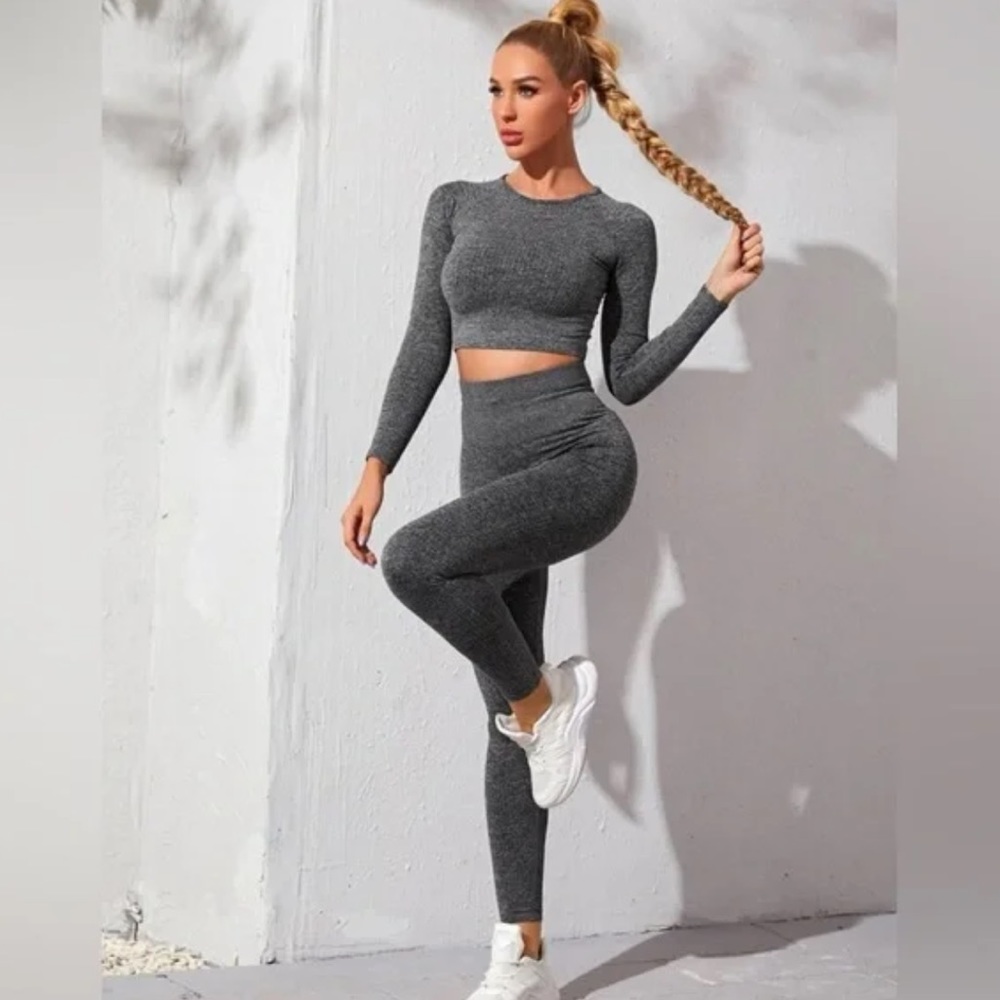 SHEIN Two Piece Workout Set
